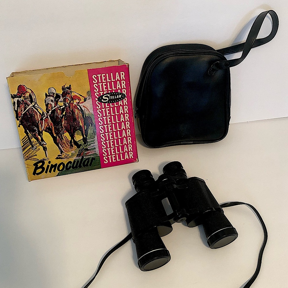 Vintage Binoculars Stellar with plastic case/box 7x35